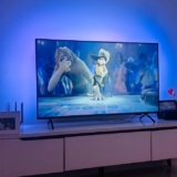 NÃO VAI NEM PRECISAR COMPRAR O LED Smart TV Philips 55″ Ambilight 4K Google TV D…