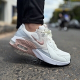 ESTILO E CONFORTO DEMAIS Tênis Nike Air Max Excee DE 799 | POR 339,99 em 7x CUPO…