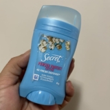 SUVAQUEIRA MACIA IGUAL ALGODÃO? Desodorante Antitranspirante em Barra Secret Pro…