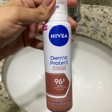 ESSE É PODEROSONIVEA Desodorante Antitranspirante Aerossol Derma Protect Clinica…