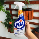 DEIXA O BANHEIRO BRILHANDO Spray Tira Limo Veja Banheiro X14 – 500ml POR 10,91 S…