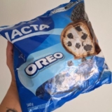 🍫 Bombom Lacta com Recheio de Oreo – Pacote 540g…