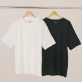 OVERZINHA PRA MANTER O OUTFIT Kit C/ 2 Camisetas Relaxed Hering DE 159 | POR 72,…