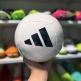 PRA VOCÊ QUE É PELADEIRO Bola de Futebol de Campo adidas Adiversal DE 99 | POR 5…
