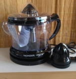 UM SUCO DI FRUUUTA MONDIAL Espremedor Premium, Preto, 30W, 220V POR 53,46 https:…