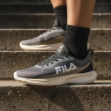 PISANTÃO PRA GALERA DA CORRIDA Tenis Fila Efecto 2 – Três Opções de Cores   DE 3…