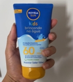 PRA GAROTADA BRINCAR TRANQUILO EM BAIXO DESSE SOL NIVEA SUN Protetor Solar Kids …