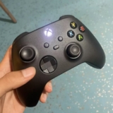 CONTROLEZIN DO XBOX Controle sem Fio Xbox X | S DE 499 | POR 329,45 CUPOM: L1B3R…