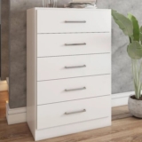 É PRA DEIXAR ORGANIZADO VIU  Cômoda Angra 5 Gavetas DE 178 | POR 164 https://s.s…