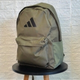 ÓTIMA PARA O DIA-A-DIA Mochila Classic Bars 27,5L adidas (7 cores) DE 199 | POR …