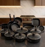 ISSO MESMO QUE VC ESTÁ VENDO, SÃO 13 PEÇASConjunto Panelas 13 Peças Teflon Antia…