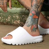 CHINELÃO CONFORTÁVEL Chinelo Nuvem Anatomico POR 49,30 https://mercadolivre.com/…