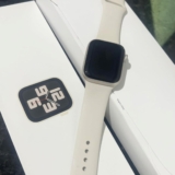 A MAÇÃ PARA MARCAR SEUS TREINOS Apple Watch SE GPS 40 mm POR 1.689 no Pix ou 1.8…
