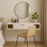 ARRUME AQUELE CANTINHO Penteadeira Suspensa com Portas e Nichos DE 109 | POR 89,…