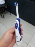 TÔ VENDO A CÁRIE DAQUI Oral-B Power, Escova de Dentes Elétrica POR 80 EM 2X Sele…